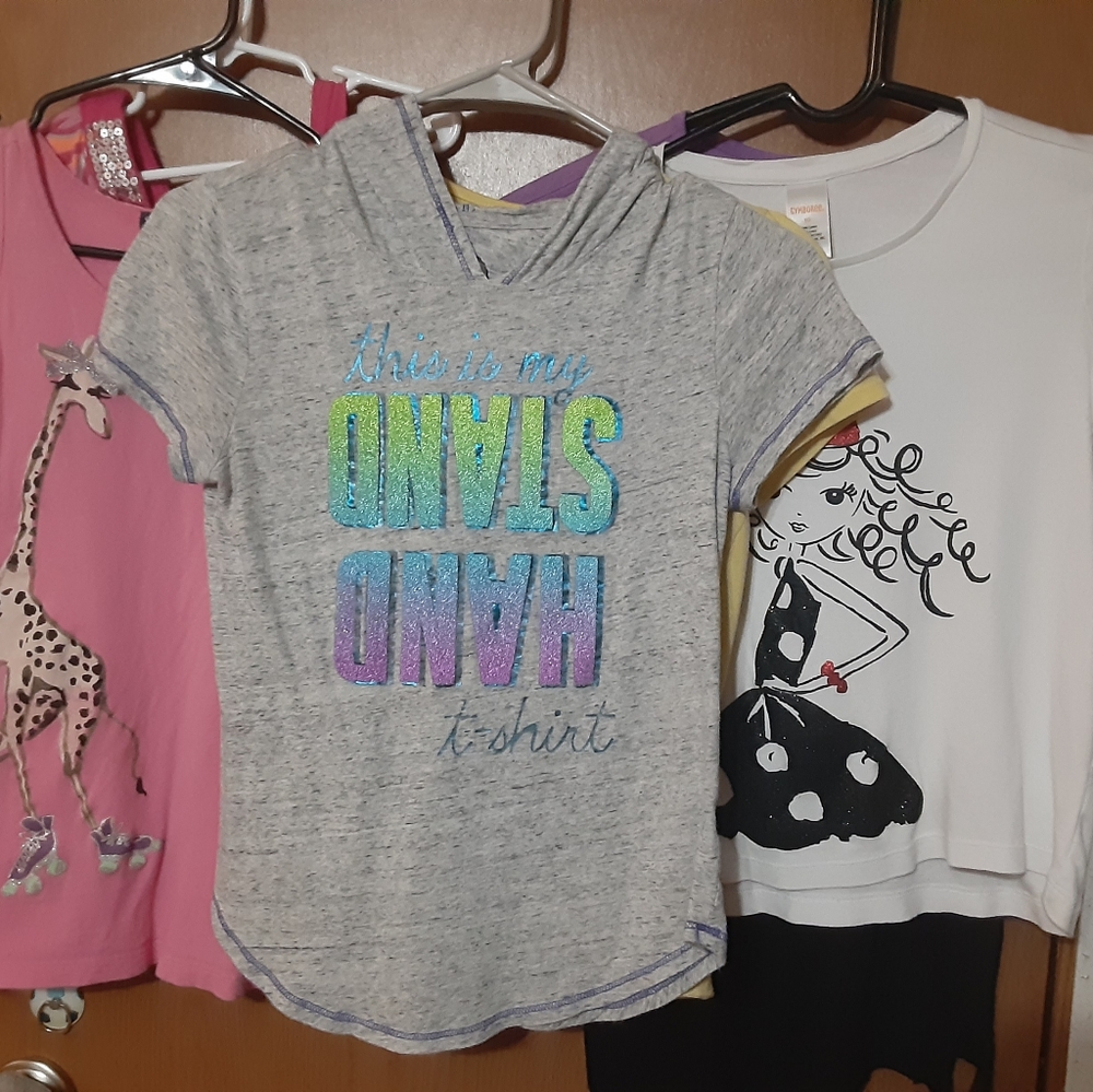 *Girls shirts 6 for $10